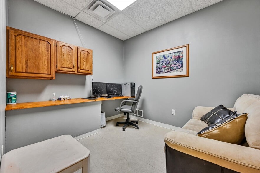 More Photos Of 15 Alliance St, New Philadelphia Rehabilitation Center For Sale