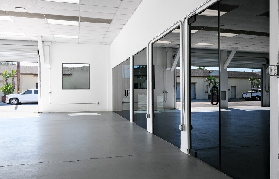 More Photos Of 502 E Haley St, Santa Barbara Auto Repair For Sale