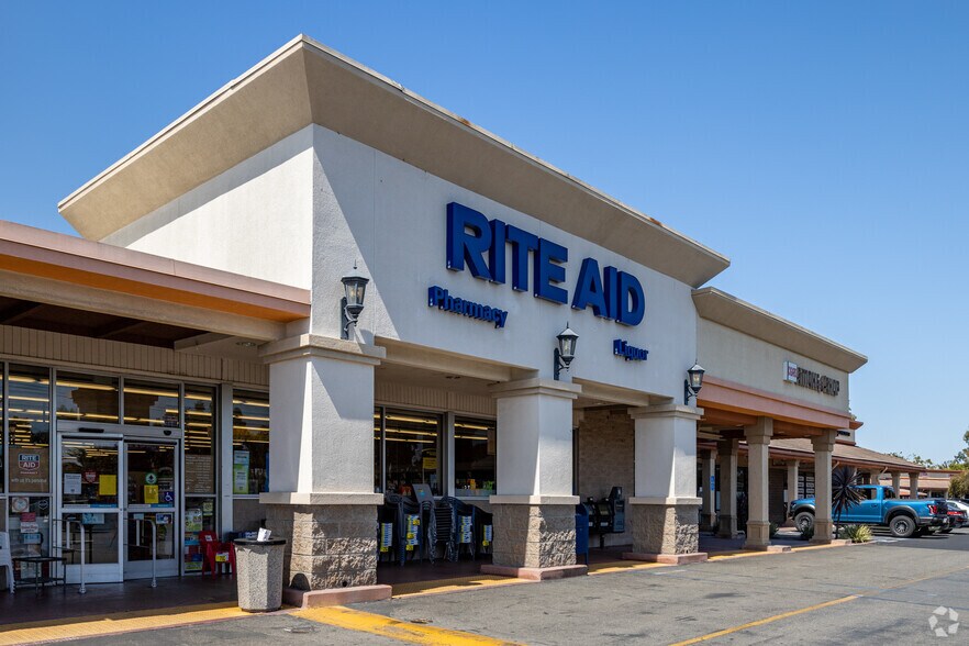 More Photos Of 4033-4065 Ball Rd, Cypress General Retail For Lease