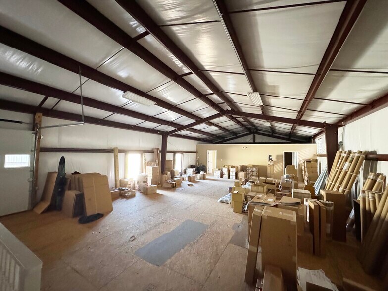 More Photos Of 442 Cadillac Pky, Dallas Flex For Sale