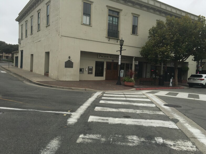 More Photos Of 486 Alvarado St, Monterey Storefront Retail Office For Lease