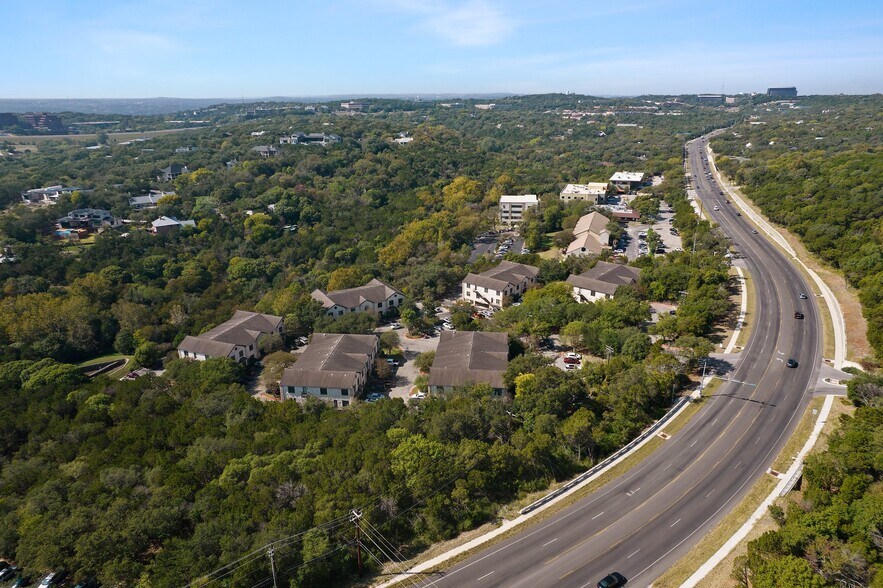 More Photos Of 4407 Bee Caves Rd, West Lake Hills Office Residential For Lease