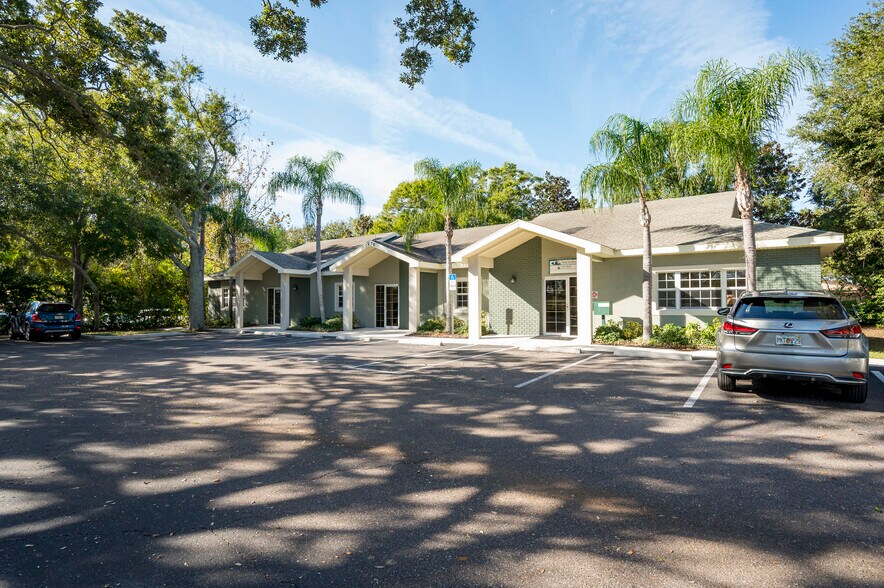 More Photos Of 1938 N Hercules Ave, Clearwater Office For Sale