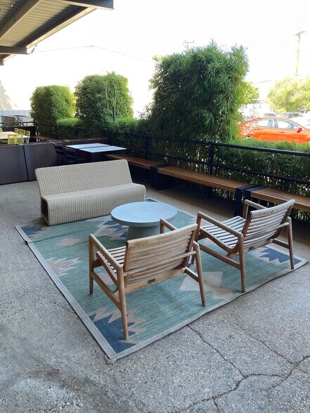 More Photos Of 4000 East Side Ave, Dallas Loft Creative Space For Lease