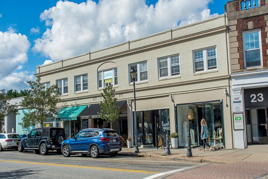 More Photos Of 25-35 Central St, Wellesley General Retail For Sale