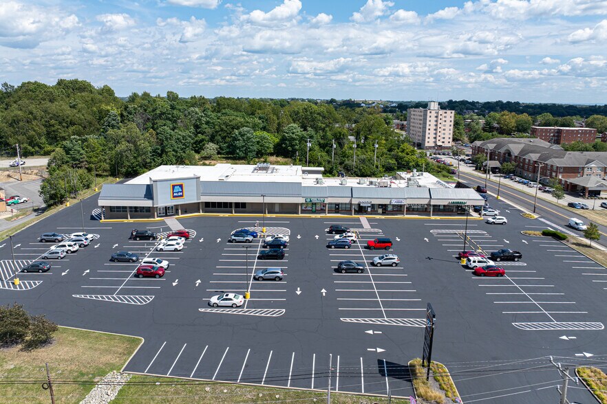 More Photos Of 5239-5255 Brownsville Rd, Pittsburgh Unknown For Lease