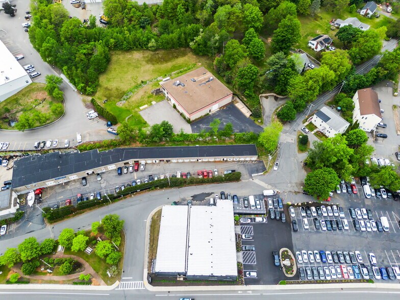 More Photos Of 35 Mill Street Central, Marlborough Warehouse For Lease