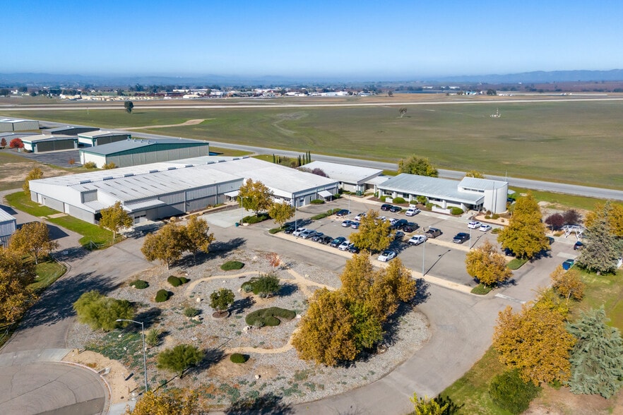 More Photos Of 4301 Second Wind Way, Paso Robles Office For Lease