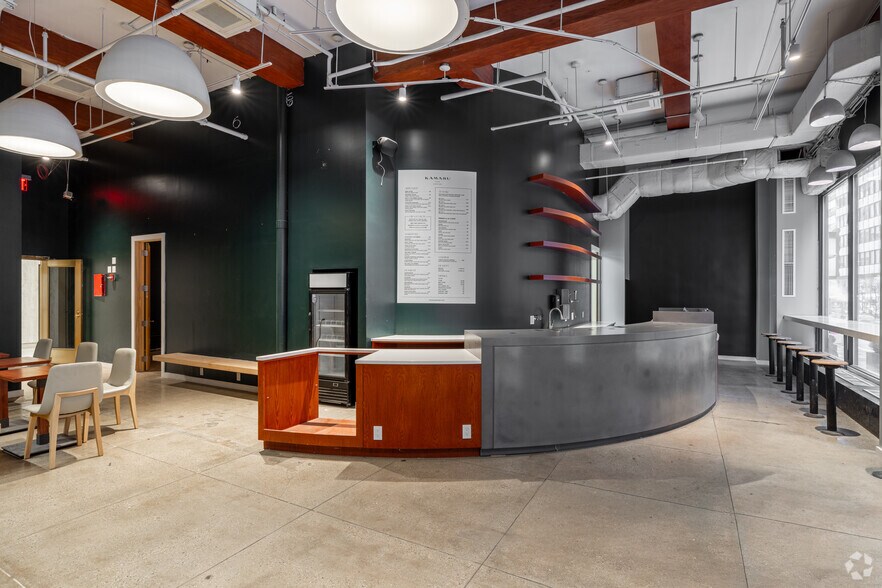 More Photos Of 111 John St, New York Office For Lease