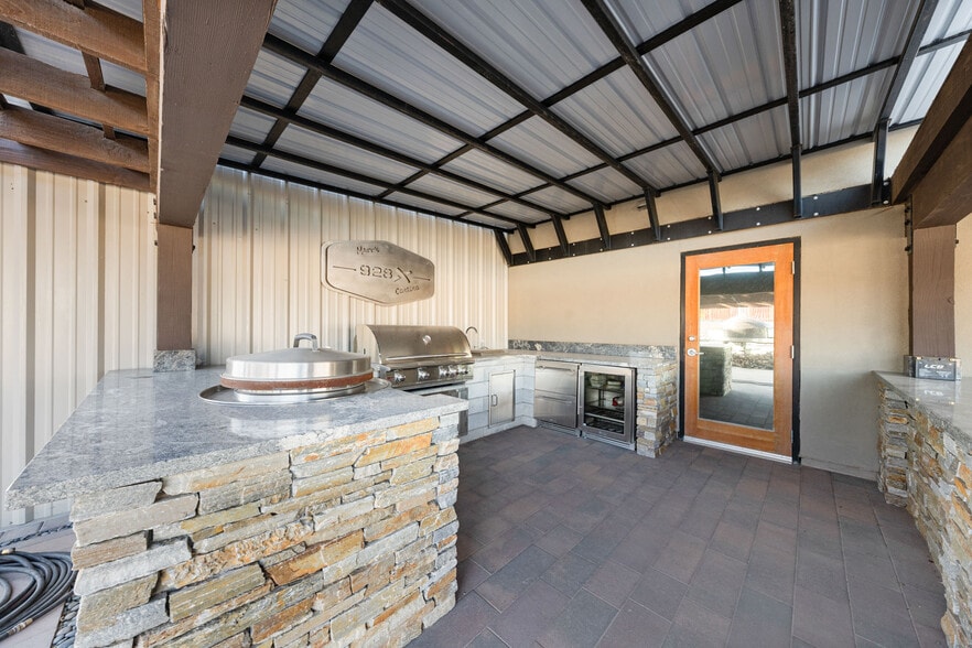 More Photos Of 12209 S Avenue 4 E, Yuma Manufacturing For Sale
