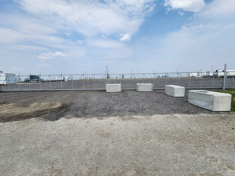 More Photos Of 12 Durum Dr, Wheatland County Land For Sale