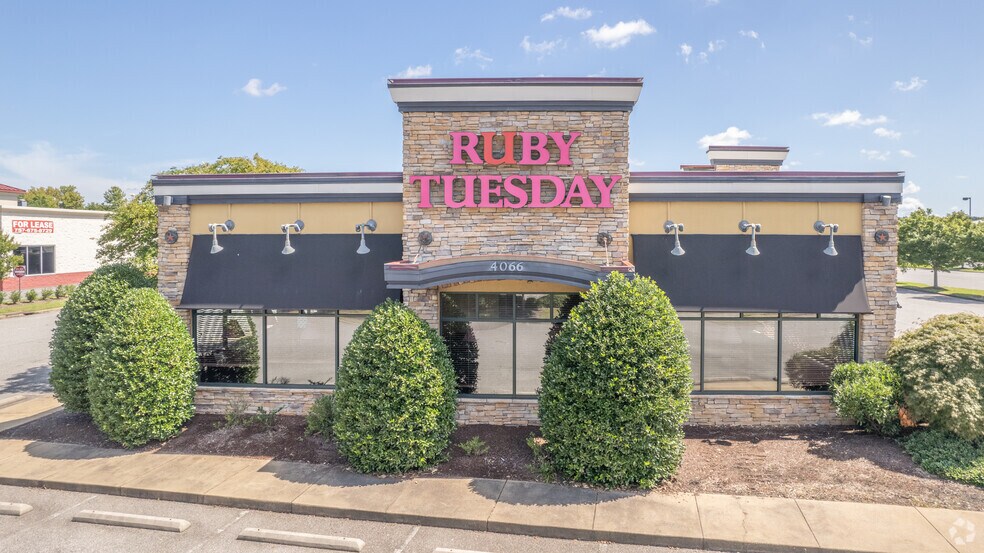 More Photos Of 4066 Victory Blvd, Portsmouth Restaurant For Lease