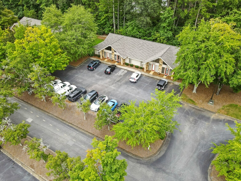 More Photos Of 11285 Elkins Rd, Roswell Office Residential For Sale