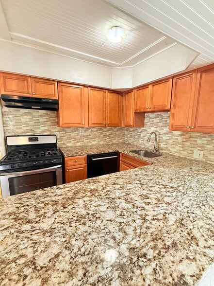 More Photos Of 61-75 Bingley Ter, Johnston Apartments For Sale