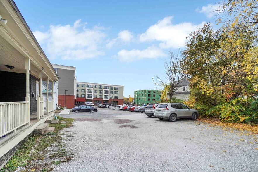 More Photos Of 10-12 Pearl St, Essex Junction Office Residential For Sale
