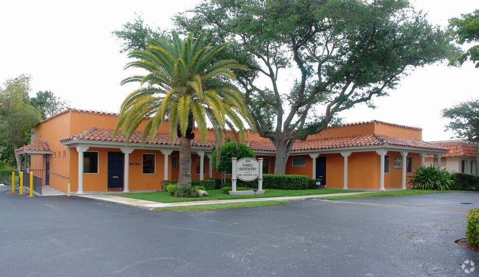 Primary Photo Of 255 George Bush Blvd, Delray Beach Medical For Lease