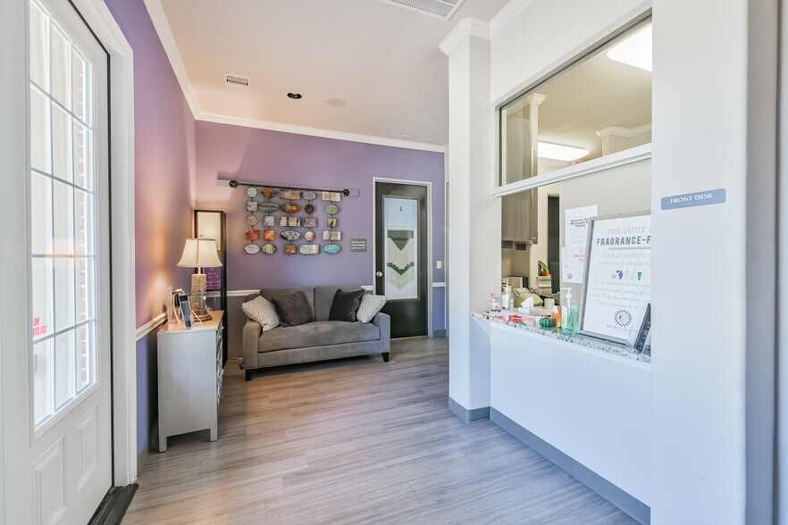 More Photos Of 11439 Spring Cypress Rd, Tomball Medical For Sale