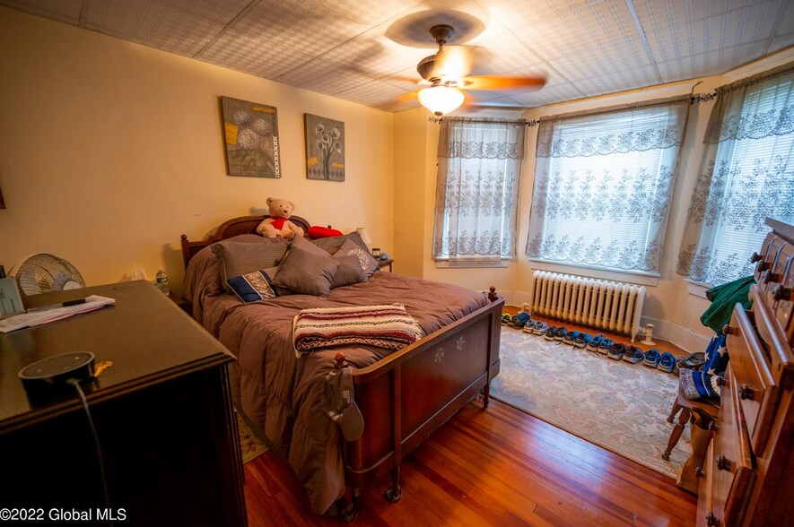 More Photos Of 410 Mohawk Dr, Fonda Storefront Retail Residential For Sale