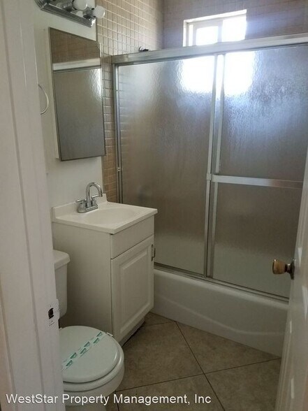 More Photos Of 2216 W Wardlow Rd, Long Beach Apartments For Sale