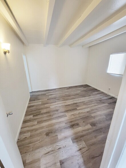 More Photos Of 2117 Donna St, North Las Vegas Apartments For Sale