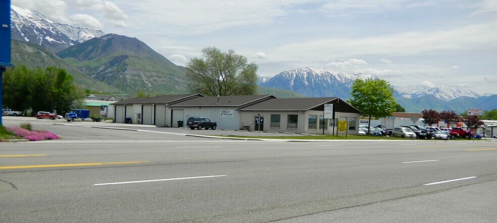 More Photos Of 560-564 W State Rd, Pleasant Grove Auto Dealership For Sale