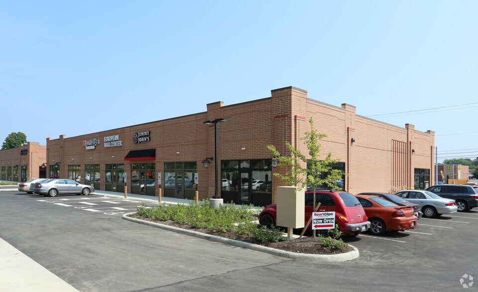 More Photos Of 301-313 S Hamilton Rd, Gahanna Unknown For Lease