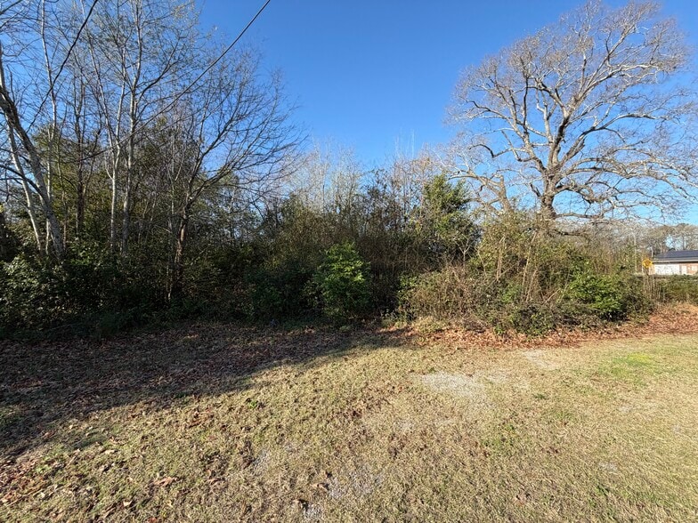 More Photos Of 105 Main S st, Bethune Land For Sale