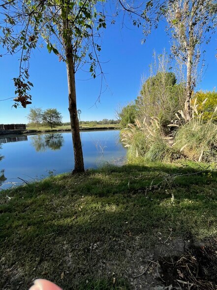 More Photos Of 1804 E College Blvd, Roswell General Retail For Sale