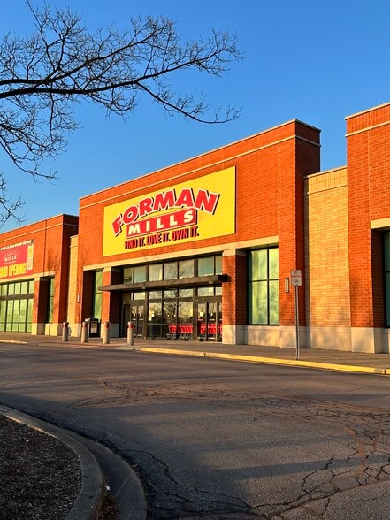 More Photos Of S Marshfield Ave, Chicago Unknown For Lease