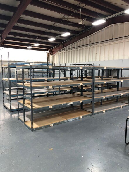 More Photos Of 280 Little Britain Rd, Newburgh Service For Lease