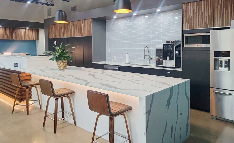 More Photos Of 1220 River Bend Dr, Dallas Coworking Space