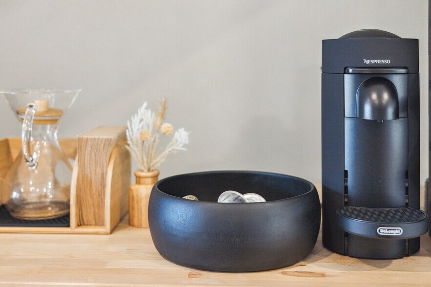 More Photos Of 4140 Bluff, Fish Creek Storefront Retail Office For Lease