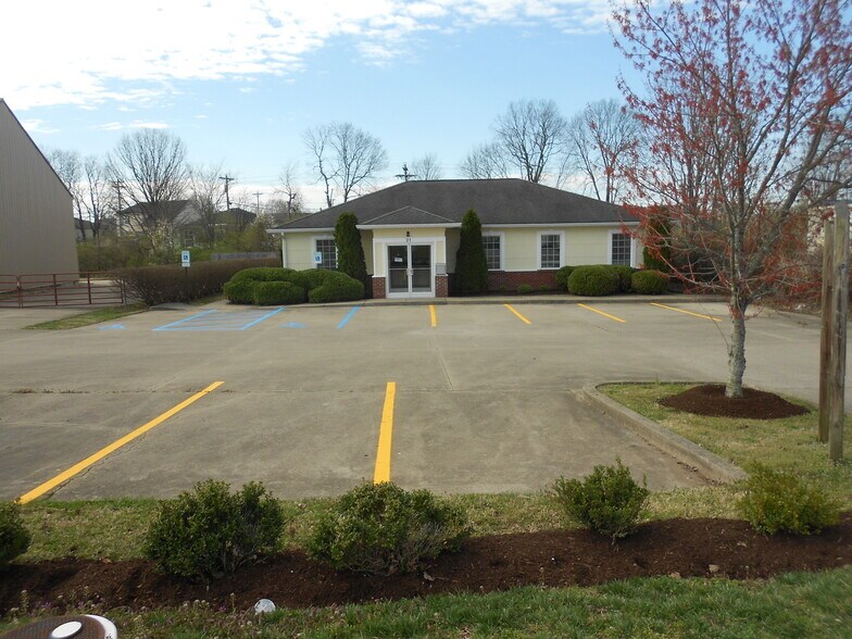 Primary Photo Of 31 Wichita Dr, Nicholasville Office For Sale