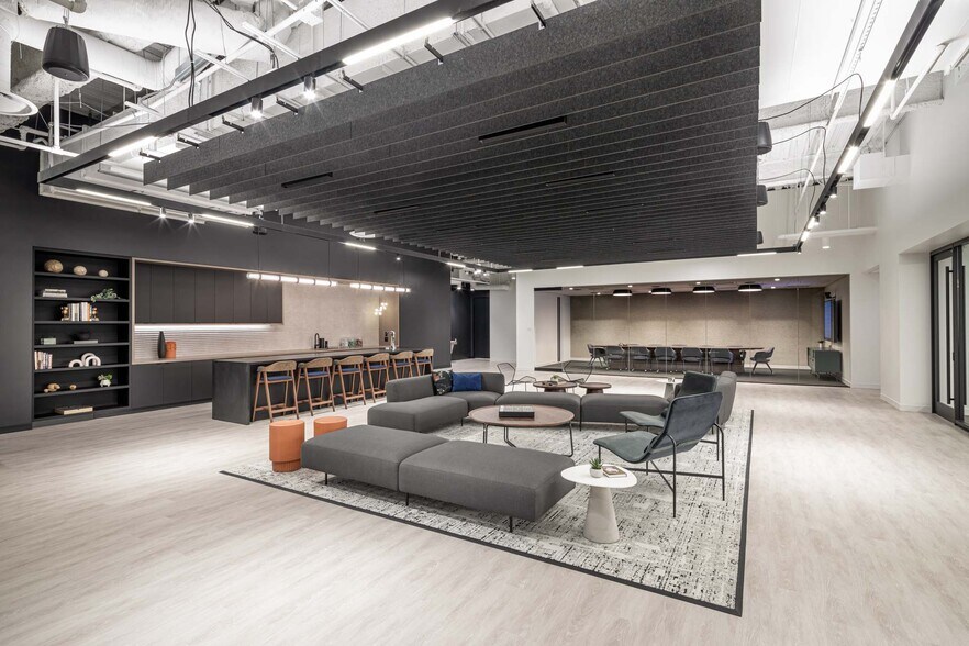 More Photos Of 1200 17th St, Denver Office For Lease