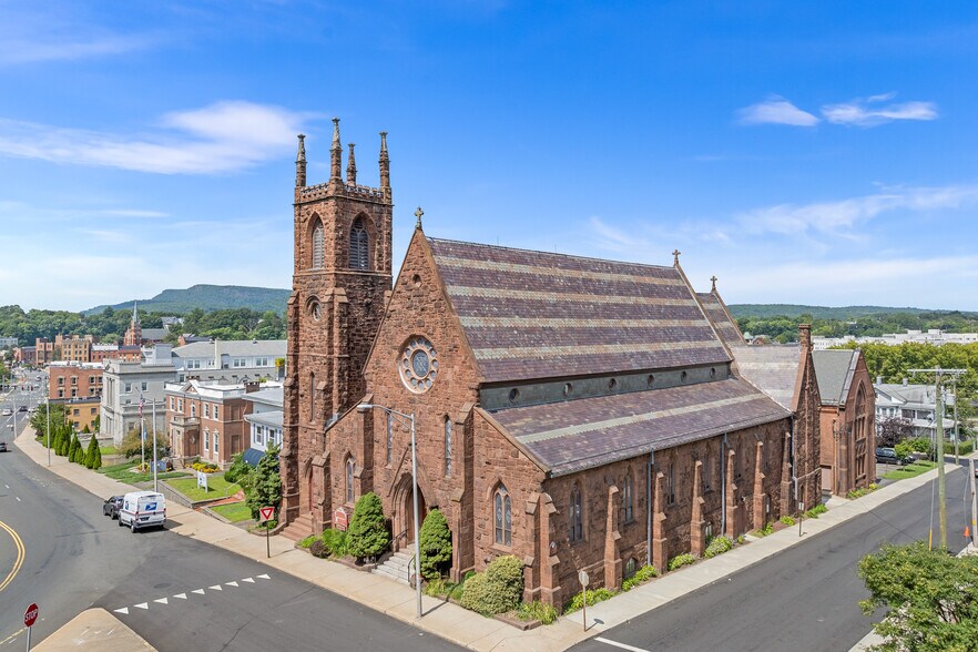 More Photos Of 136 E Main St, Meriden Religious Facility For Sale