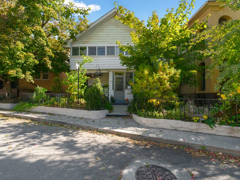 More Photos Of 240 N Spencer Ct, Salt Lake City Apartments For Sale