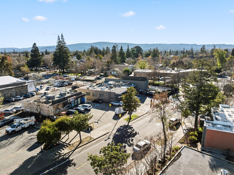 More Photos Of 702 Colorado Ave, Palo Alto General Retail For Sale