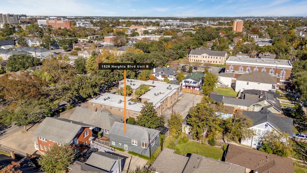 More Photos Of 1526 Heights Blvd, Houston Office For Lease