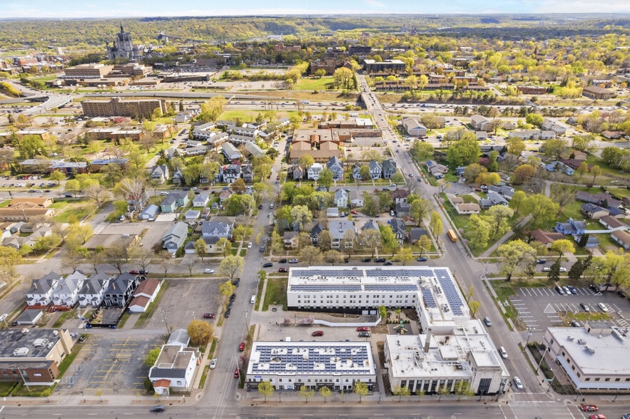 More Photos Of 360 University Ave W, Saint Paul Apartments For Lease