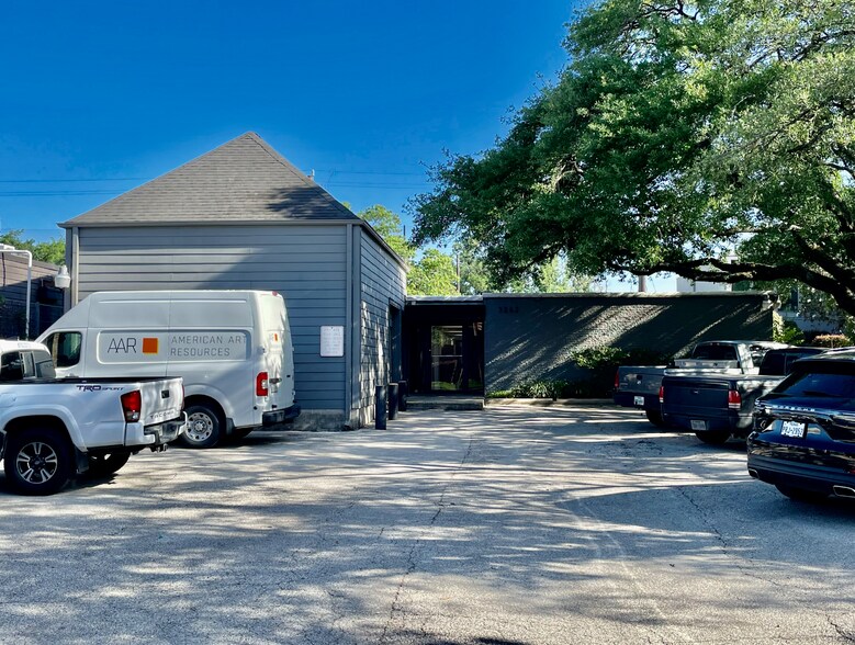 More Photos Of 3260 Sul Ross St, Houston Office For Lease