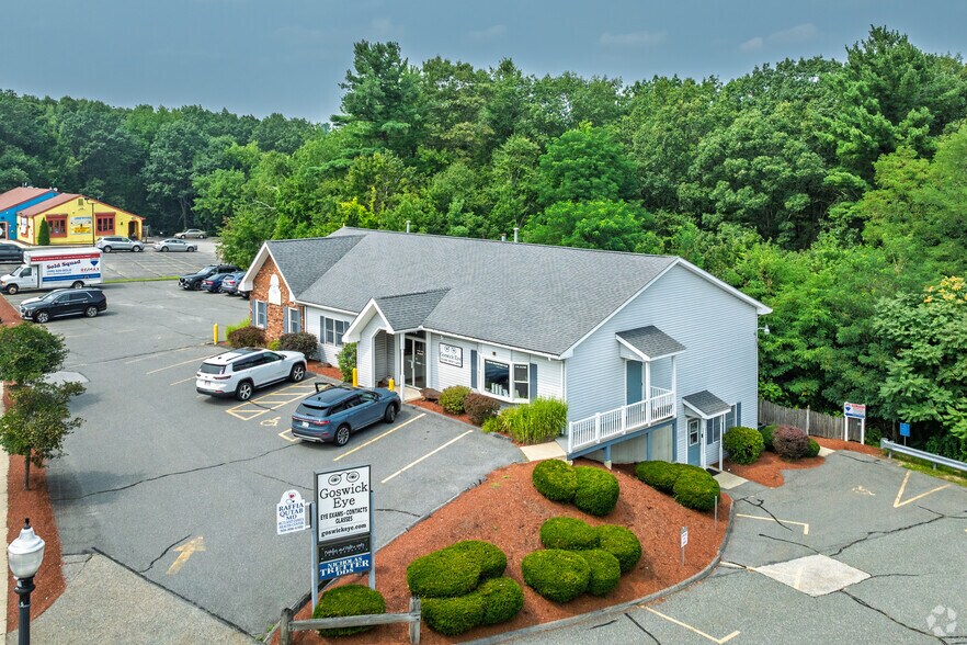 More Photos Of 694 Main St, Holden Office For Lease