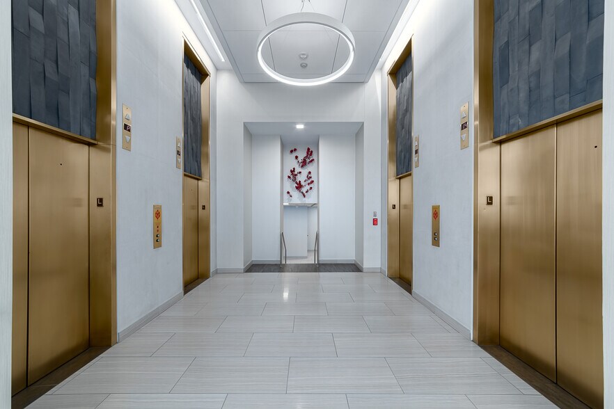 More Photos Of 823 Congress Ave, Austin Office For Lease