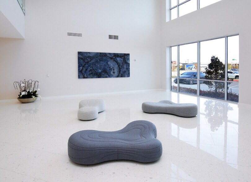 More Photos Of 8560 Belleview Dr, Plano Unknown For Lease