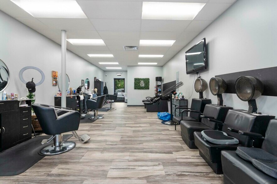 More Photos Of 1191 Main St, East Hartford Storefront Retail Office For Sale