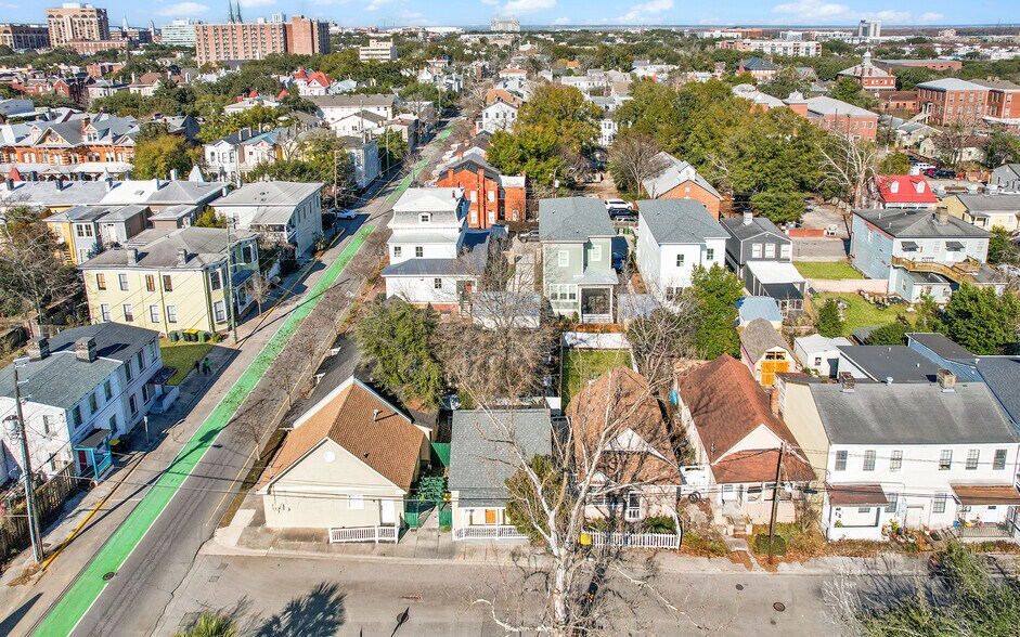 More Photos Of 510 Nicoll St, Savannah Hospitality For Sale