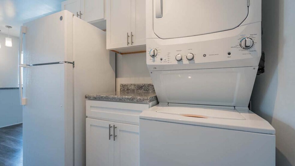 More Photos Of 11112 Mintwood Pl, Newport News Apartments For Sale