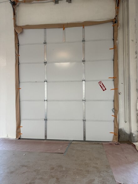 More Photos Of 1250 Holm Rd, Petaluma Warehouse For Lease