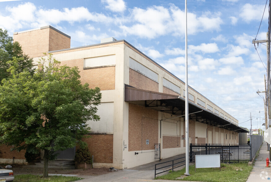 Primary Photo Of 1 Buckingham Ave, Perth Amboy Warehouse For Lease