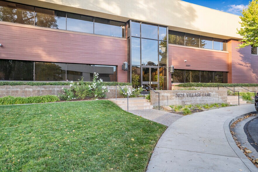 More Photos Of 2029 Village Ln, Solvang Medical For Sale