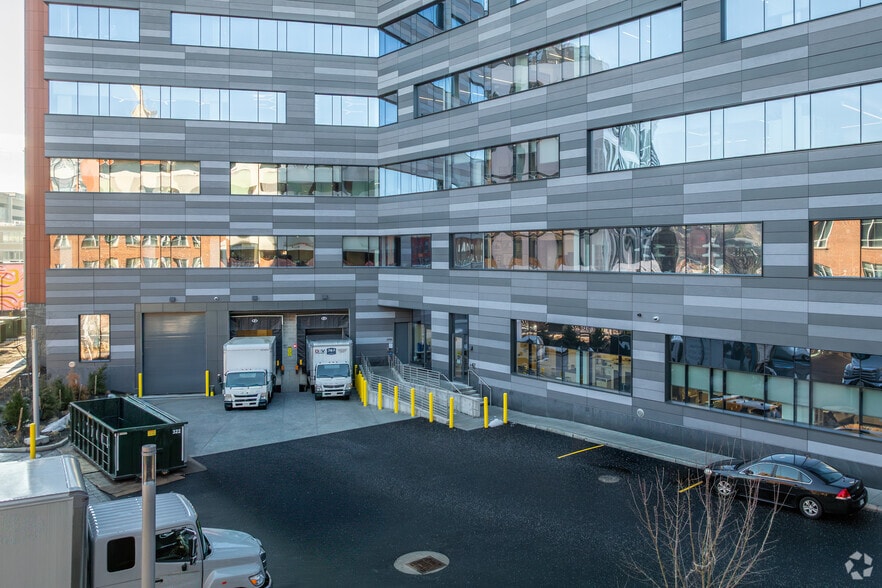 More Photos Of 150 Richmond St, Providence Medical For Lease